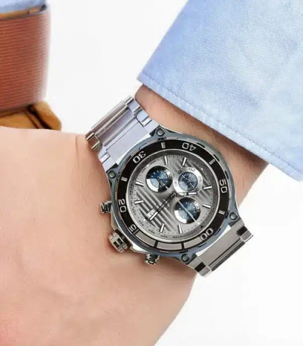 Prix montre Guess Collection X56010G5S Homme Tunisie