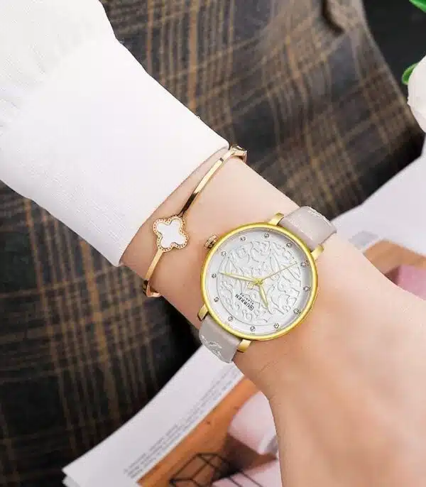 Prix montre Curren 9046 Beige Femme Tunisie