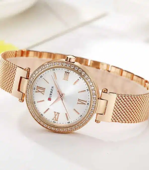 Prix montre Femme Curren 9011 Fond Blanc Tunisie Prix montre Femme Curren 9011 Fond Blanc Tunisie