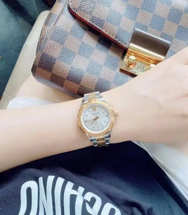 Prix montre Femme Versace Hellenyium V12030015 Tunisie Prix montre Femme Versace Hellenyium V12030015 Tunisie