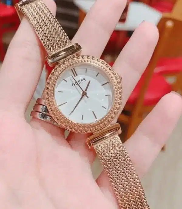 Prix montre Femme Guess W1152L3 Tunisie