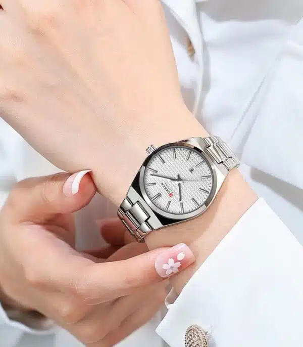 Prix montre Femme Curren 8439 Argent Tunisie