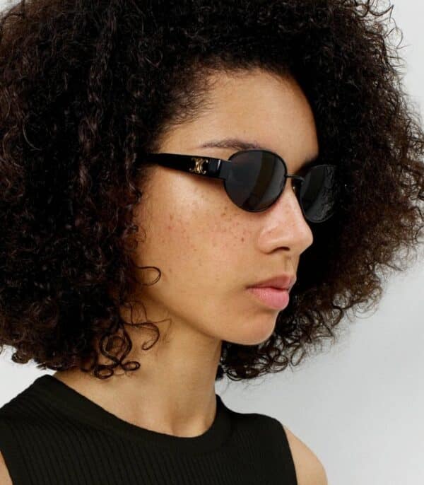 Prix lunette de Soleil Celine CL40235U pour Femme Noir Tunisie Prix lunette de Soleil Celine CL40235U pour Femme Noir Tunisie