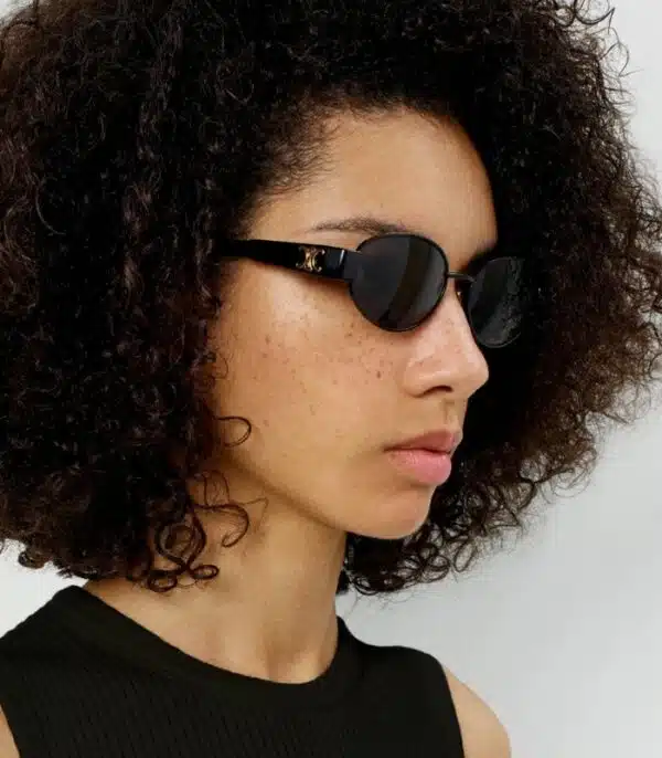 Prix lunette de Soleil Celine CL40235U pour Femme Noir Tunisie Prix lunette de Soleil Celine CL40235U pour Femme Noir Tunisie