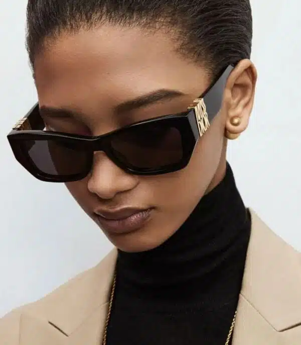 Prix lunette de Soleil Femme Dior MissDior S1F 10AO Tunisie Prix lunette de Soleil Femme Dior MissDior S1F 10AO Tunisie