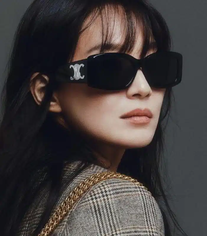 Prix lunette de Soleil pour Femme Celine CL40282U 01A Tunisie Prix lunette de Soleil pour Femme Celine CL40282U 01A Tunisie
