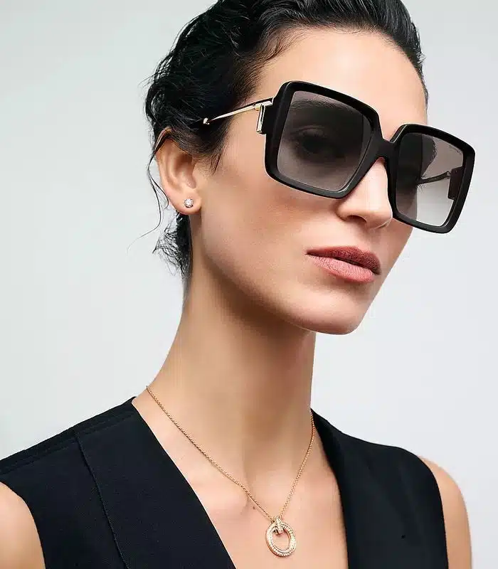 Prix lunette de Soleil pour Femme Tiffany & Co TF4212 502 13 Tunisie Prix lunette de Soleil pour Femme Tiffany & Co TF4212 502 13 Tunisie
