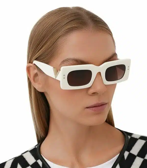 Prix lunette de Soleil pour Femme Valentino VA4094 5118 13 Tunisie Prix lunette de Soleil pour Femme Valentino VA4094 5118 13 Tunisie